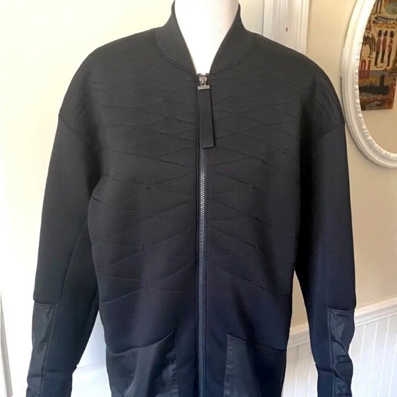 Womens Under Armour Sz Large Luster Jacket Long Full Zip Black Quilted Pockets - Picture 5 of 7